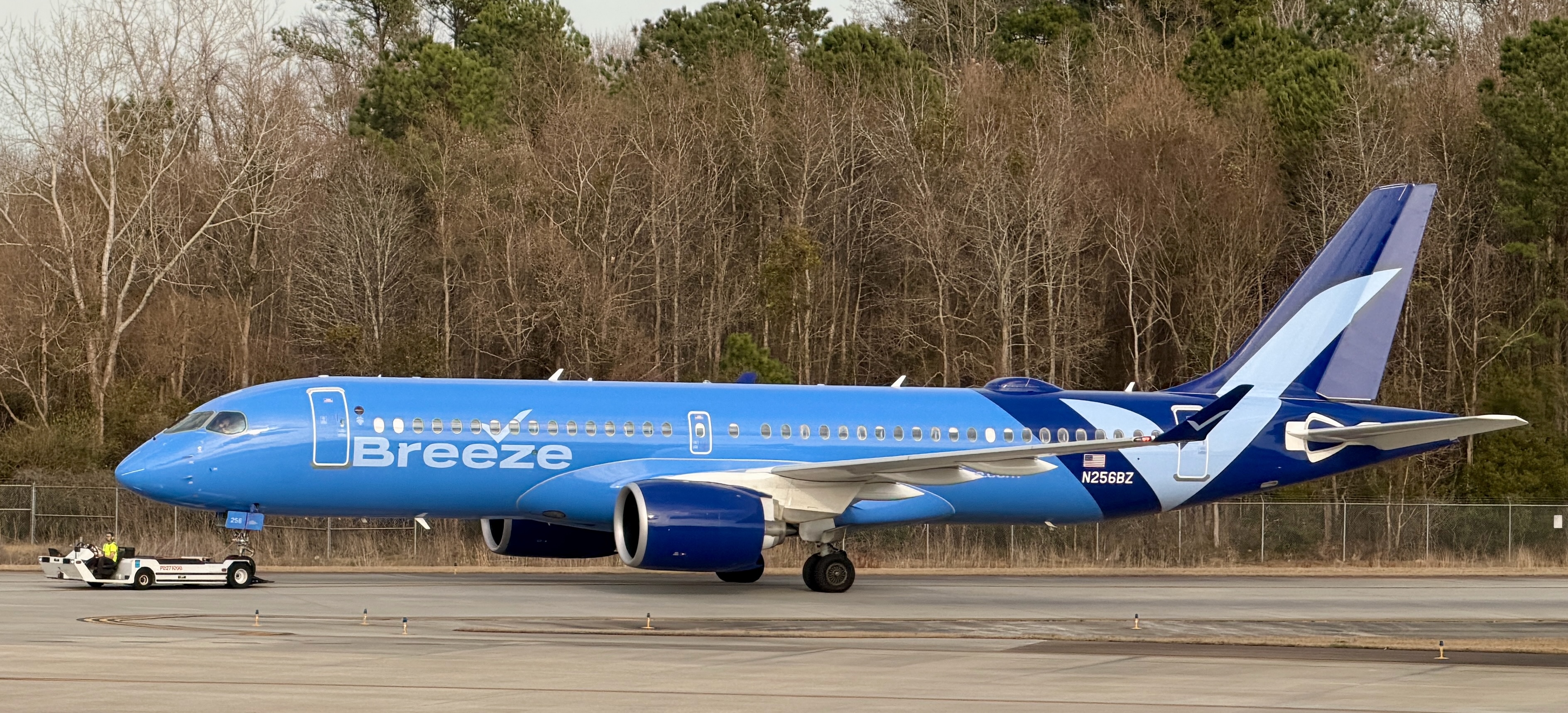 Breeze Airways Airbus A220-300, the type of aircraft that would most likely operate a modern RDU–XNA nonstop.